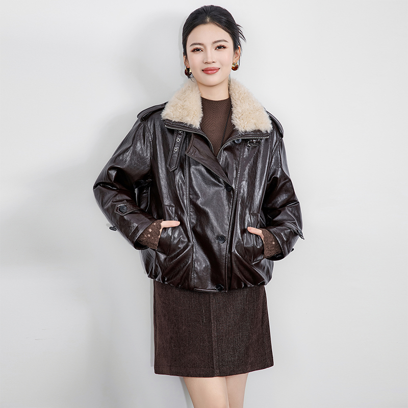 90白鸭绒保暖加厚羽绒服