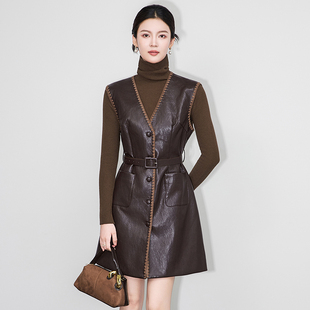 女秋季 两件套装 名媛气质高档蛋白PU皮背心连衣裙配针织打底衫 法式