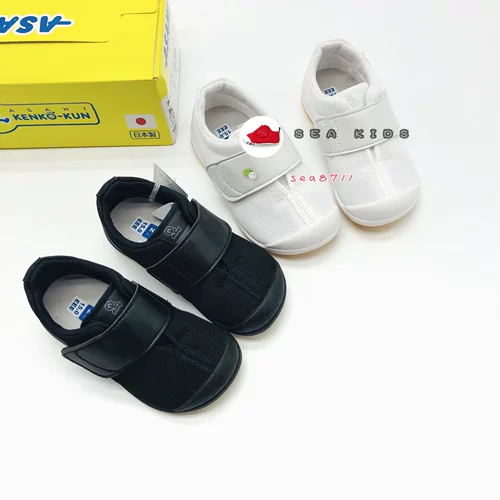 Spot -in -Japan сетевая поверхностная весна и летняя детская среда обуви сетка одна наклеивание магии, здоровый король японский японский анти -скольжение