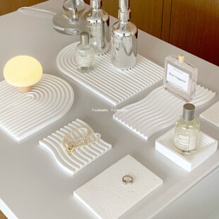 ins北欧风白色简约不规则石膏盘饰品摆件拍照装饰道具家居小托盘