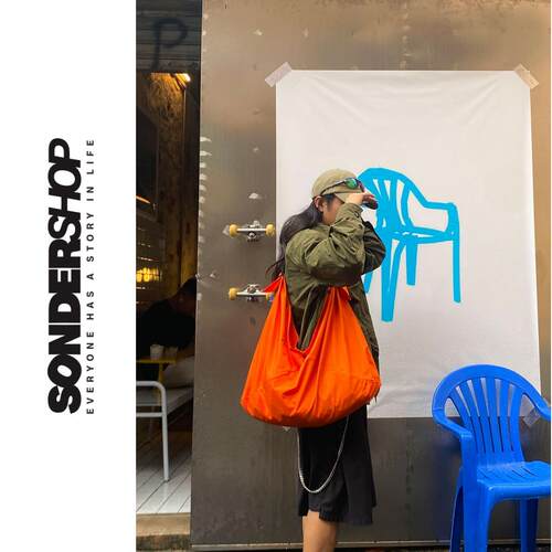 SONDER SHOP OFFWINTER男女同款环保防水斜挎包流浪包 单肩托特包