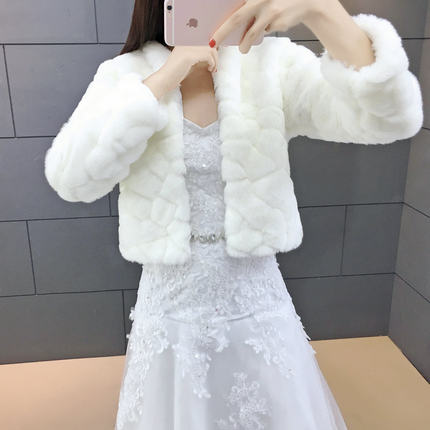 冬季婚纱新娘披肩长袖韩版伴娘礼服白色披肩大小码加厚保暖外套秋
