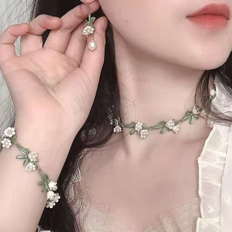 铃兰花项链森系锁骨链少女脖子饰品花朵绿色配饰配饰choker女超仙