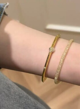 超闪小众高级感手链女ins风简约百搭手饰闺蜜设计感手链礼物金色