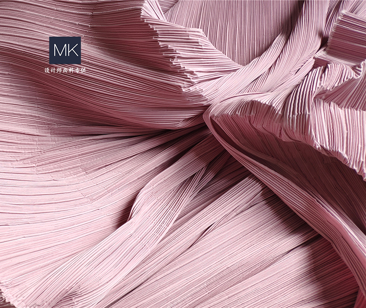 特殊肌理压褶硬挺设计师布料