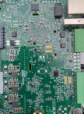 议价SolarEdge（索拉瑞德）的一款光伏系统控制电路板（型号