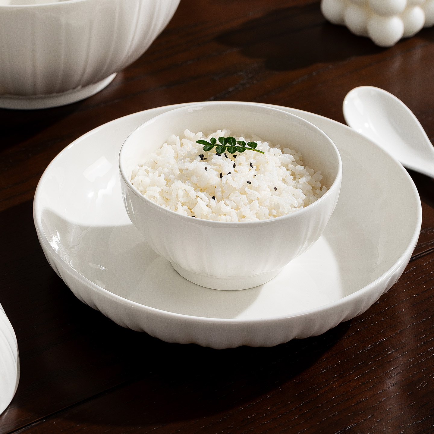 简约百搭陶瓷家用小碗碟套装