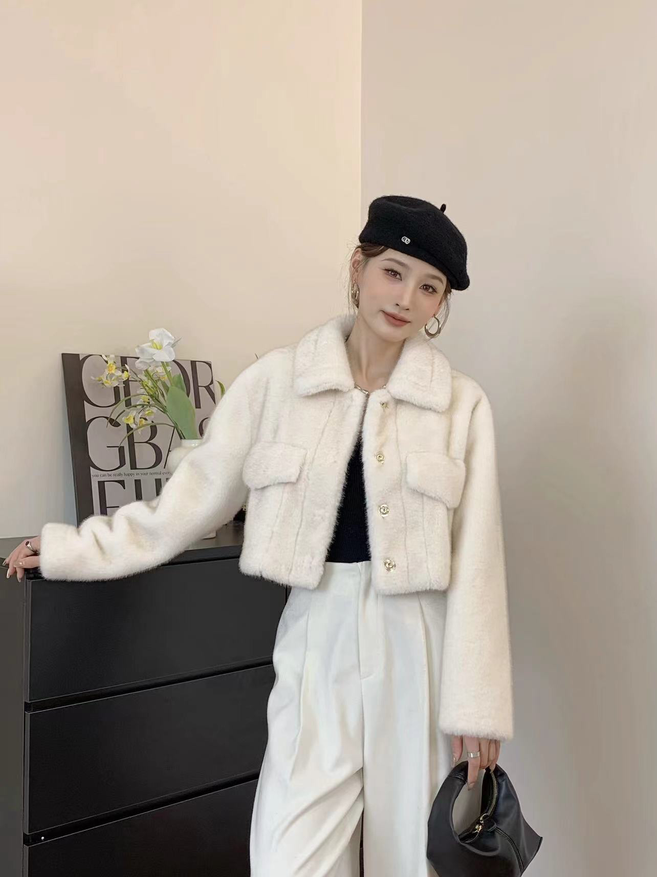 2024秋冬新款女装豹纹毛绒外套短款气质百搭上衣复古翻领显瘦开衫