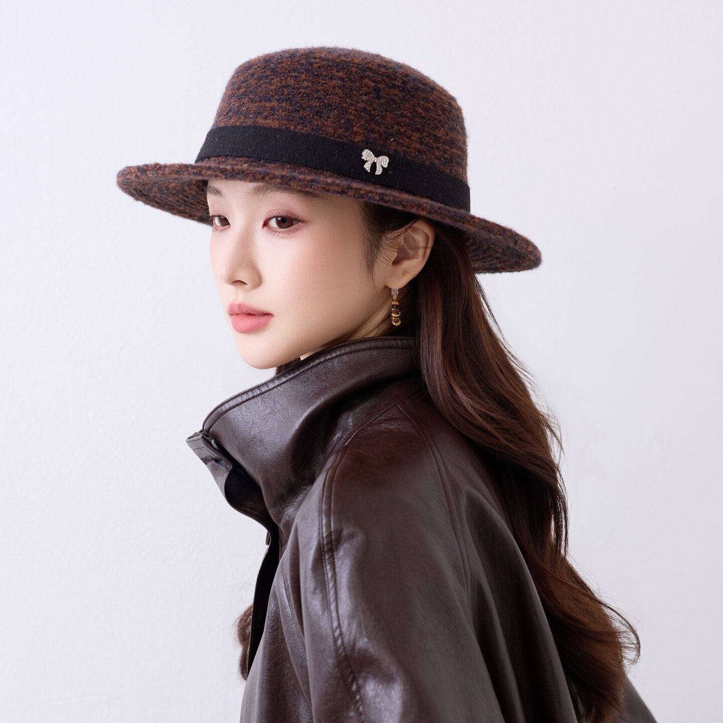 法式复古平顶礼帽女秋冬百搭宽檐帽子显脸小保暖防寒渔夫帽马术帽