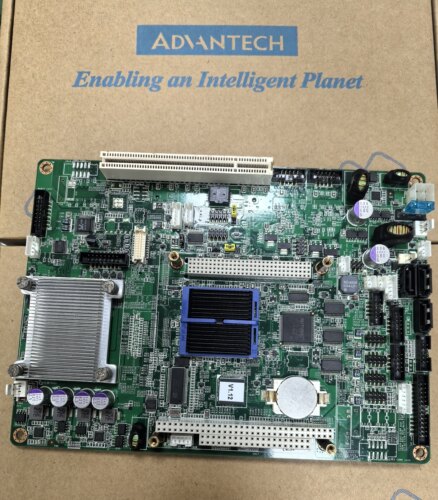 PCM-9562N A1嵌入式CPU工业工控设备电脑主板议价