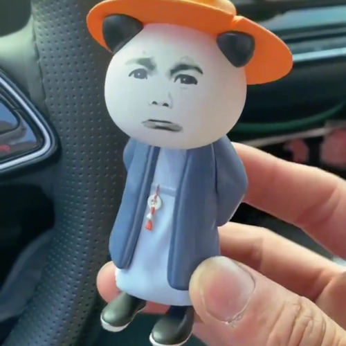 虾仁手办价格实惠装饰创意可爱沙雕模型公仔车载摆件汽车装饰模型
