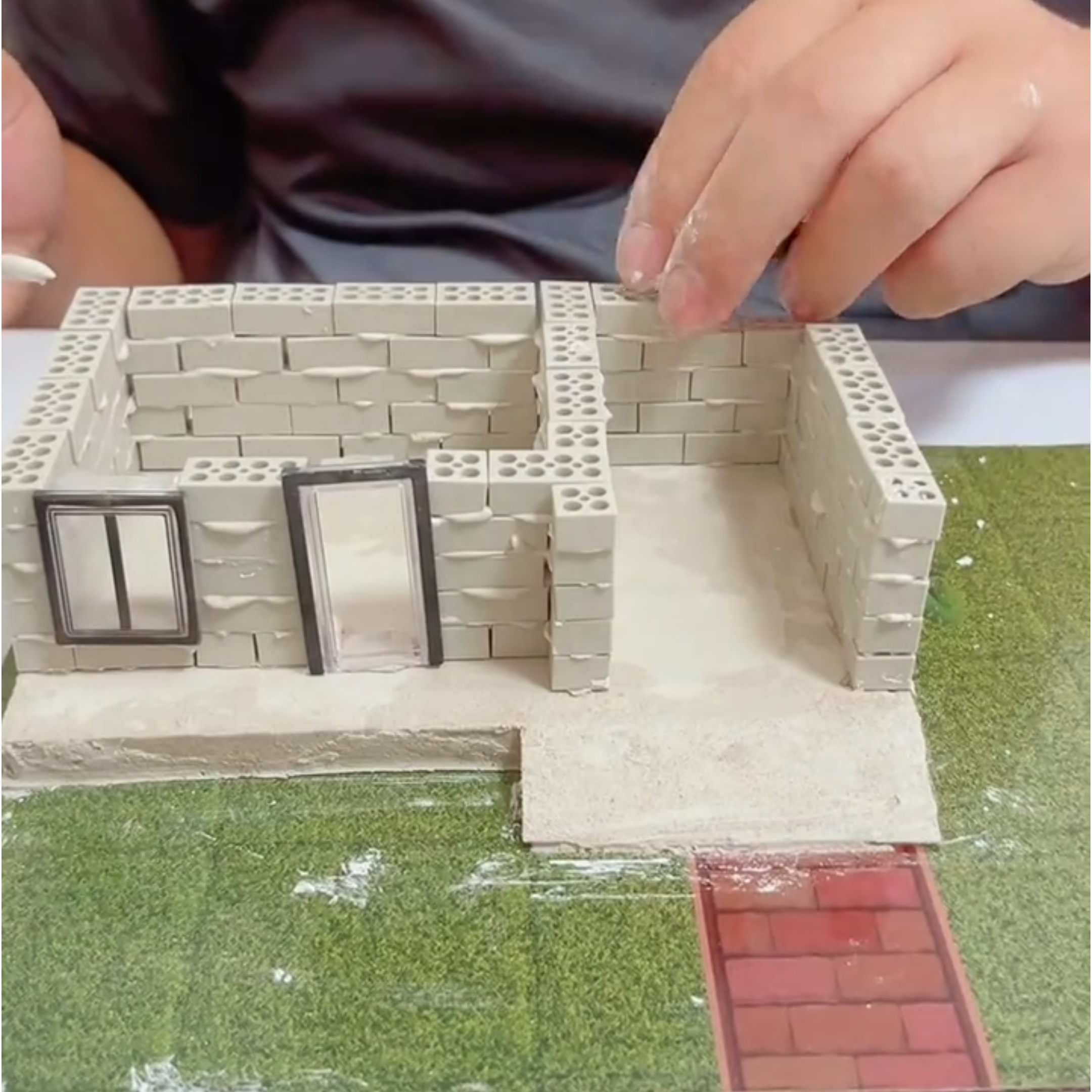 微景观迷你建筑模型1比35儿童泥瓦匠盖房子红青砖DIY小砖块