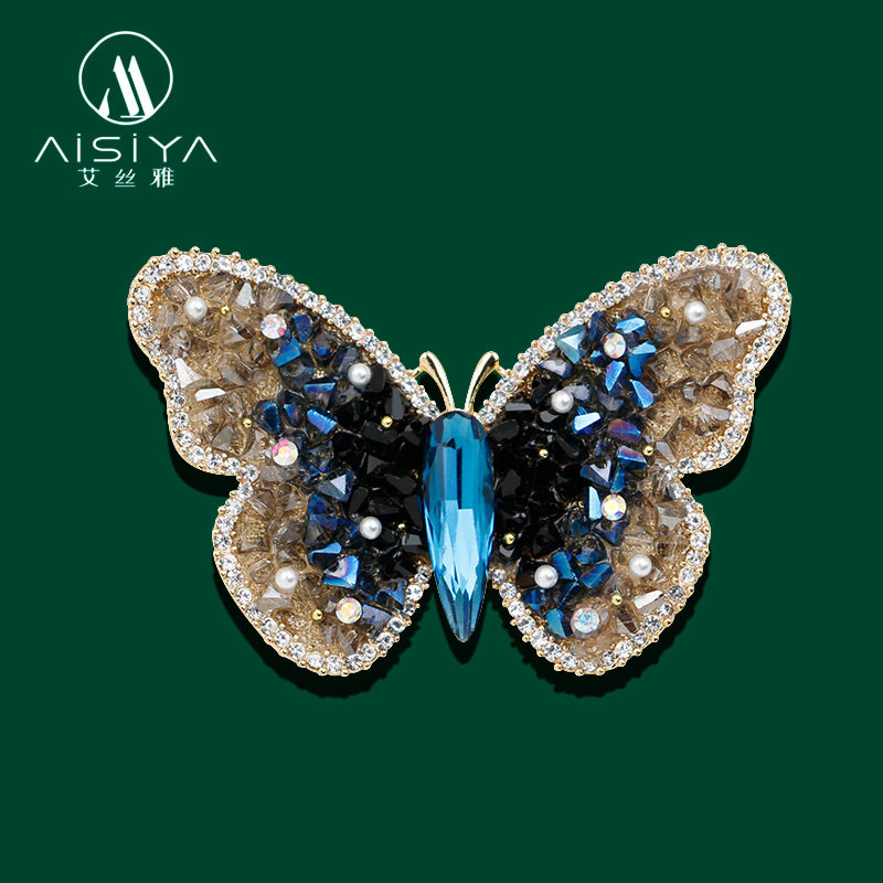 高档轻奢水晶蝴蝶胸针女复古小众别针气质西装大衣胸花高级感配饰