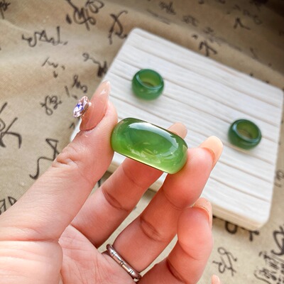 天然和田玉碧玉戒指赌神同款