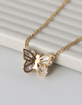 一枝橘 蝴蝶项链ins简约锁骨链女轻奢小众颈链礼物送女友