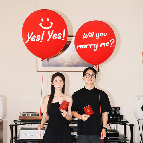 小红书同款大气球领证拍照神器