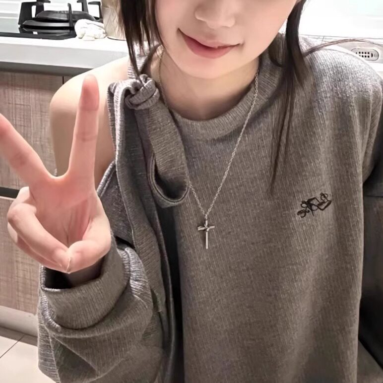十字架项链长款ins欧美潮酷男女款个性钛钢吊坠锁骨链轻奢高级感
