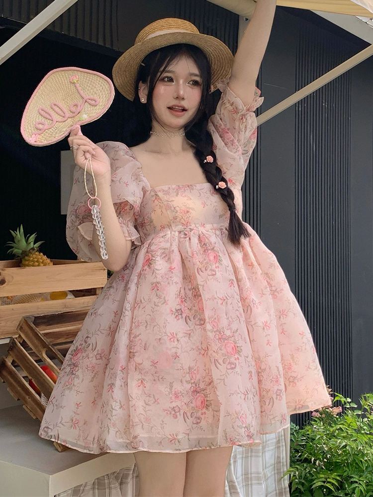 胖mm法式纯欲甜美泡泡袖碎花连衣裙夏大码遮肚显瘦在逃公主蓬蓬裙
