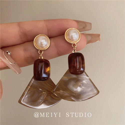MEIYIJEJORY日韩树脂女耳环