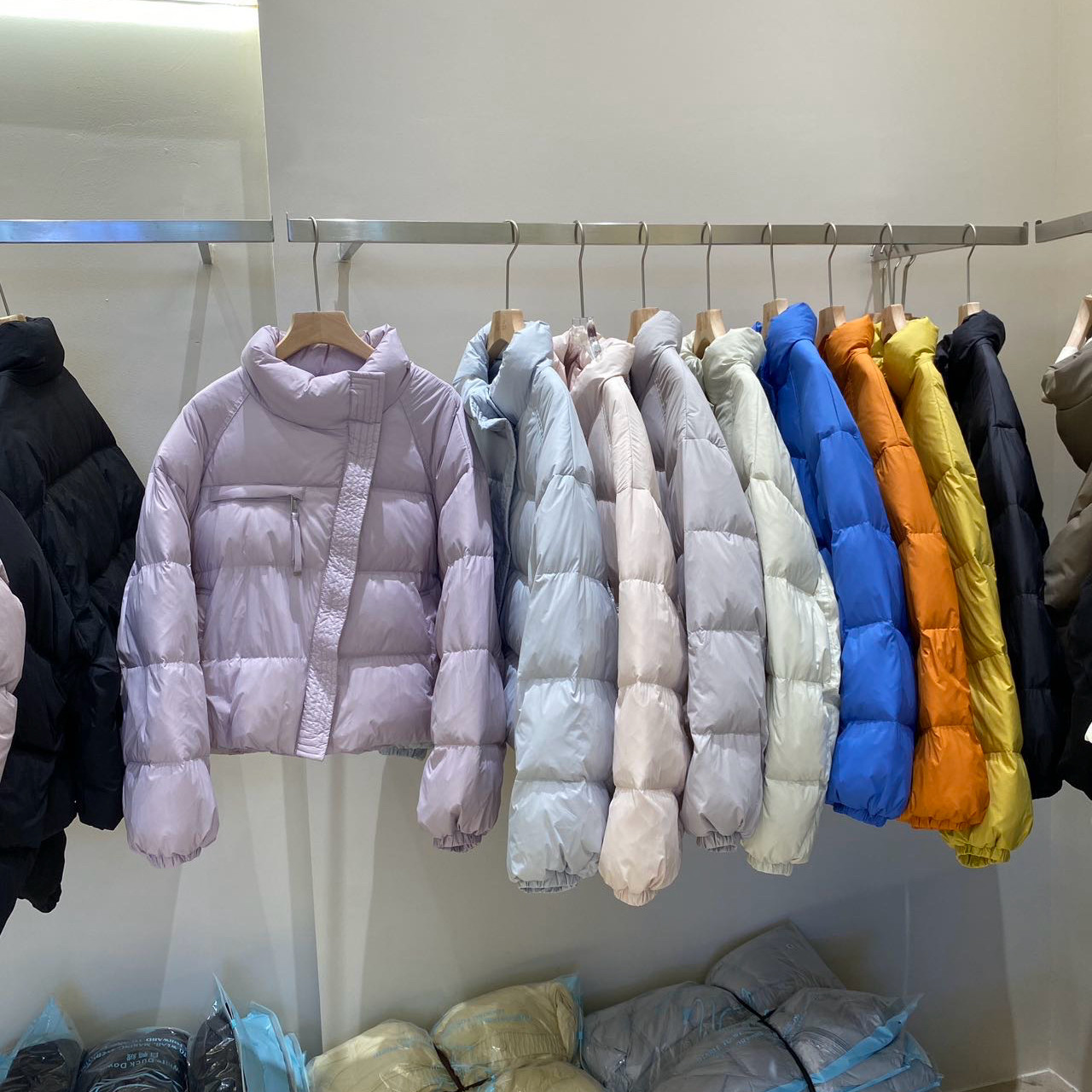 羽绒服女短款2026新款冬季韩版超好看小个子90白鸭绒面包服外套潮