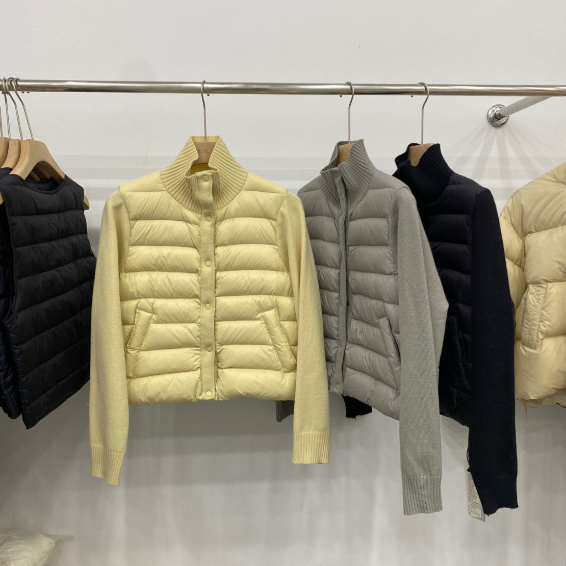 90白鸭绒针织立领拼接羽绒服秋冬新款韩版时尚保暖轻薄短款外套女