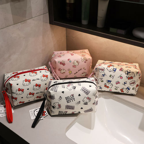 hellokitty化妆包姨妈巾便携收纳