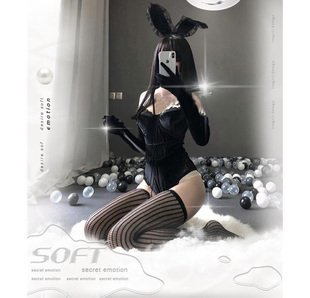 甜心少女：兔女郎裙套装cos猫女性感显瘦套装尾巴吊带开裆连体衣