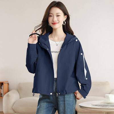 设计感短款外女秋季新款连韩套系ZXING690宽松休闲搭减龄帽夹克百