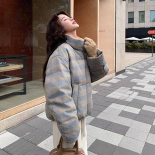 宽新服款 886松小个子套 蓝黄格羽绒外C062