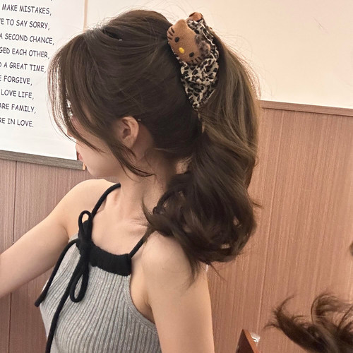 “豹豹”秋天甜美kt猫香蕉夹