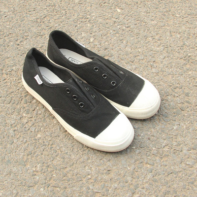 满2包邮1.11瑕疵女士低帮中间松紧一脚蹬平底休闲帆布鞋女鞋