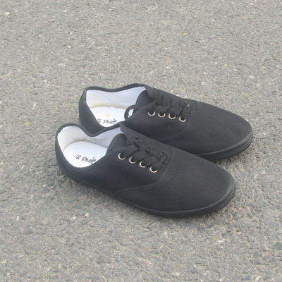 满2包邮7.13瑕疵女士低帮系带平底纯黑色休闲帆布鞋女鞋