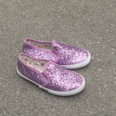 满2包邮7.20瑕疵低帮女童亲子金光闪套脚一脚蹬帆布童鞋