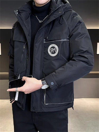 潮牌连帽工装羽绒服男士冬季2025新款轻薄外套保暖防寒夹克加厚潮