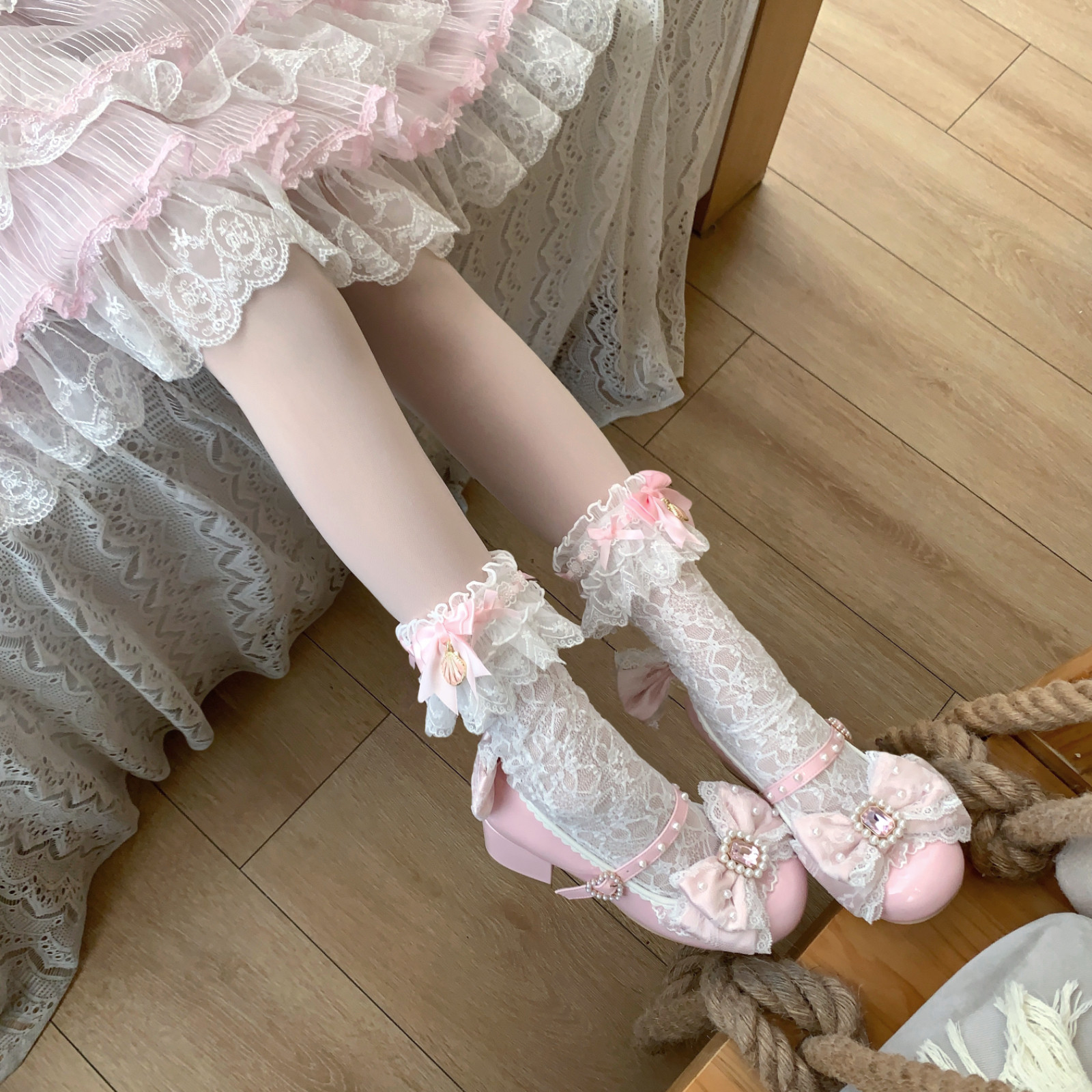 【88包邮】甜心曲奇原创贝壳花边中筒袜蕾丝蝴蝶结lolita短ap贝壳