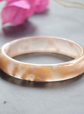 樱花玛瑙仙女款风通透贵妃玉镯