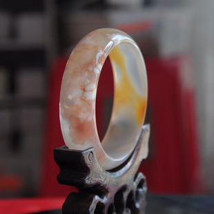 现货【一物一图】天然樱花玛瑙手镯高冰通透玉镯子正品无暇送女友