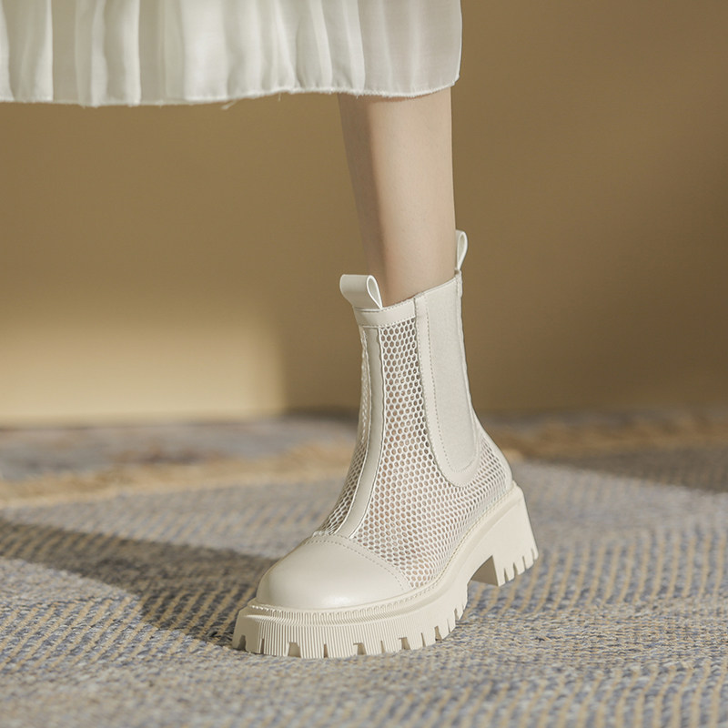 海伦馆白色马丁靴2024年新款厚底复古短靴防水台百搭英伦风网靴女