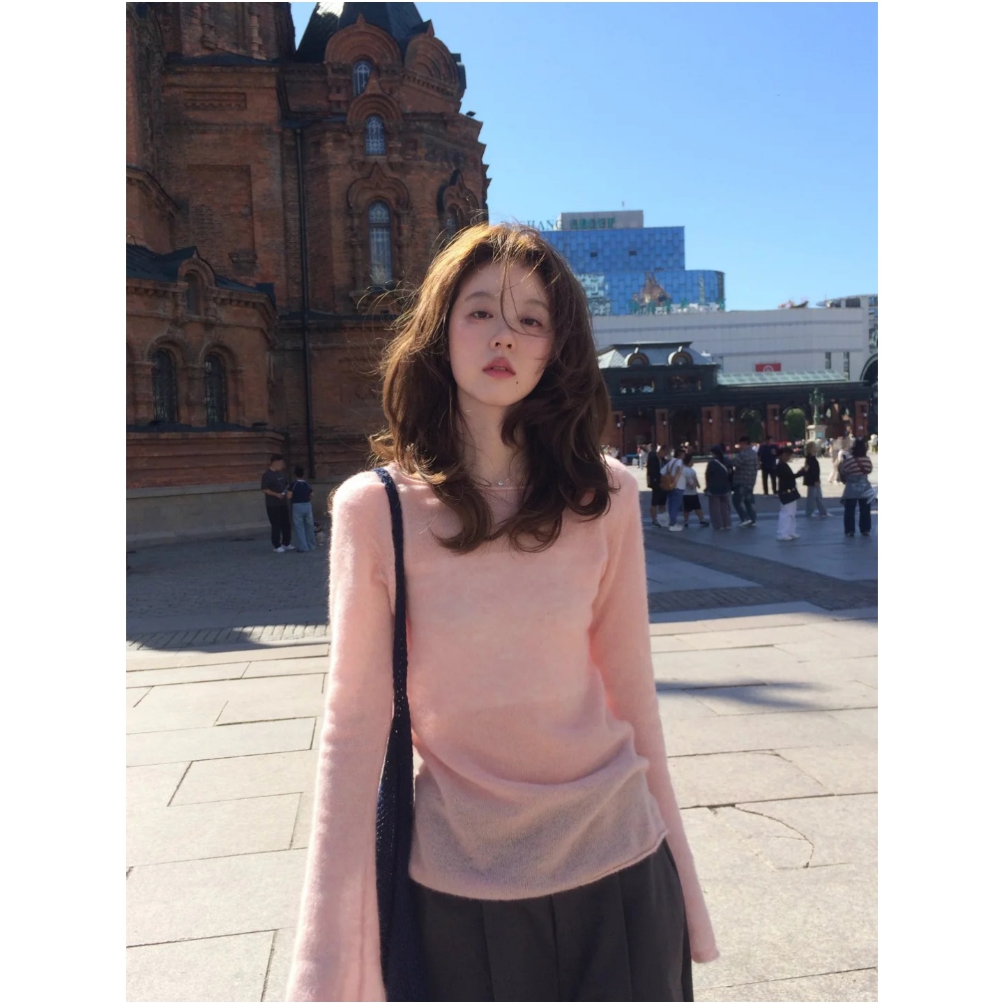 秋冬季甜辣妹粉色喇叭袖毛针织衫