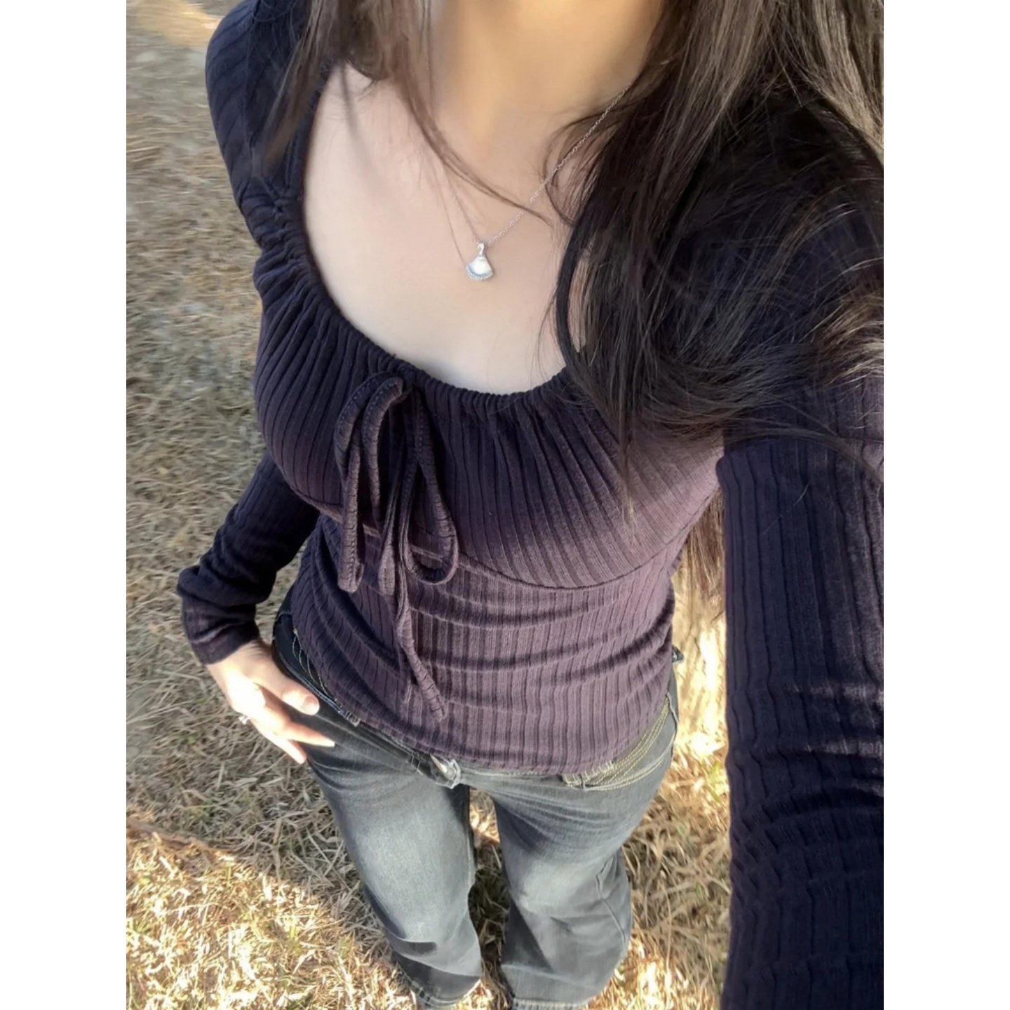 甜辣妹纯色系带长袖T恤女装秋冬季别致内搭打底衫小众方领上衣潮