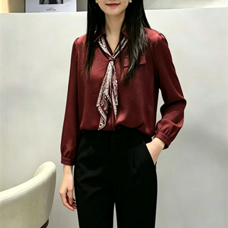 妈妈装知性风丝巾衬衫女2026春季新款长袖翻领洋气高级感套头上衣