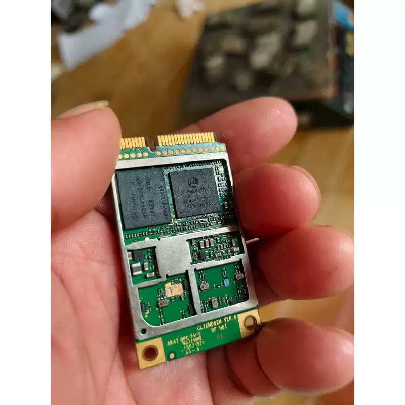 售前询价可维修TD Tech EM350 鼎桥模块，共有 92片，缺失一个议图片