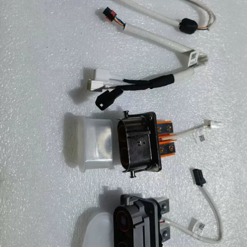 售前询价车载混合线束-Driv其它元器件