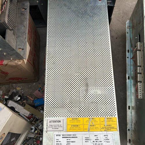 售前询价OTIS OVF20 GAA21150ZA1 变频器 15kw 工控设備议价维修