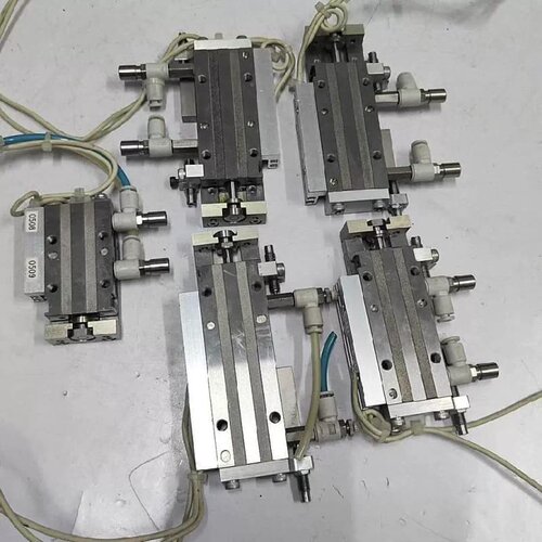 售前询价议价商品 拆机KOGANEl滑台气缸MGAS12-10-R（1个 M