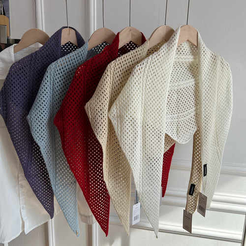 2026新款含羊毛三角披肩外搭围巾