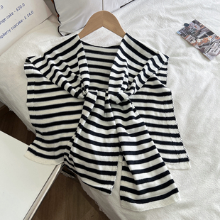 黑白条纹披肩女外搭2026春夏薄款搭肩百搭通勤开衫叠搭针织小坎肩