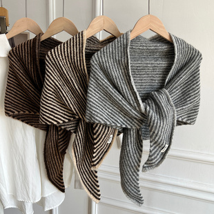 慵懒出街含羊毛条纹围巾女秋冬护颈保暖围脖三角大披肩空调房外搭