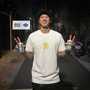 余文乐便利贴短袖 TEE T恤便签印花休闲男女上衣 BUSY MADNESS