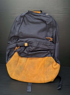 现货全新 VISVIM BALLISTIC 22L 意大利做旧牛皮底 双肩背包 书包